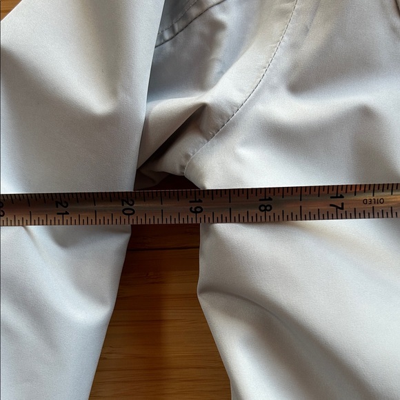 Helly Hansen Wesley Trench Coat - Picture 6 of 6